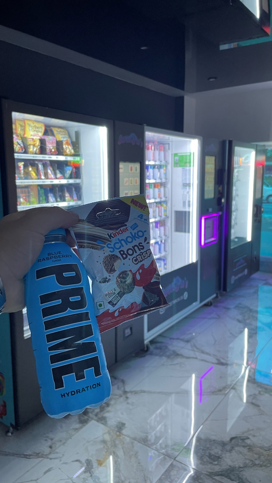 Snack- und Getränkeautomaten im Store